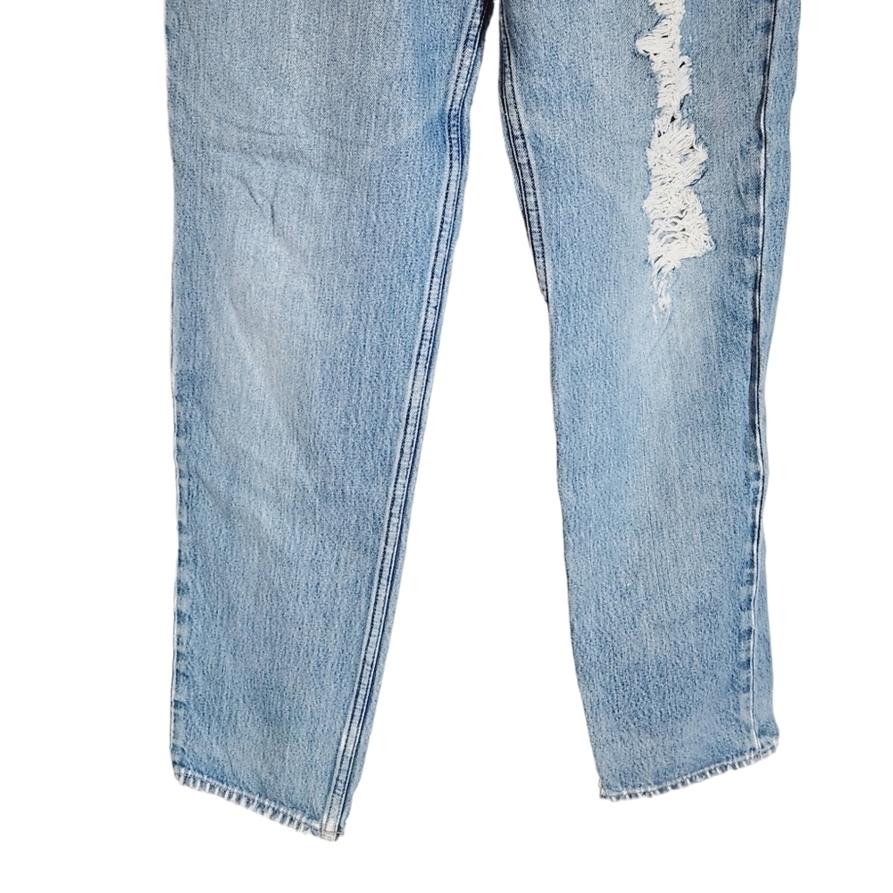 Vintage Gap Light Blue Classic Fit Distressed Mom Jeans Size 14L - Picture 4 of 15
